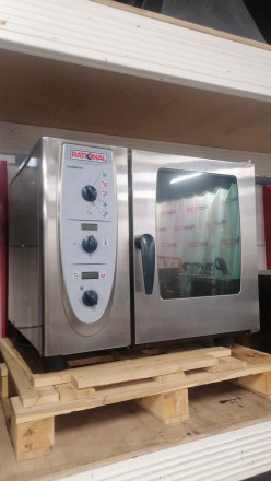 Пароконвектомат Rational CM 61 Пароконвектомат Rational CM 61